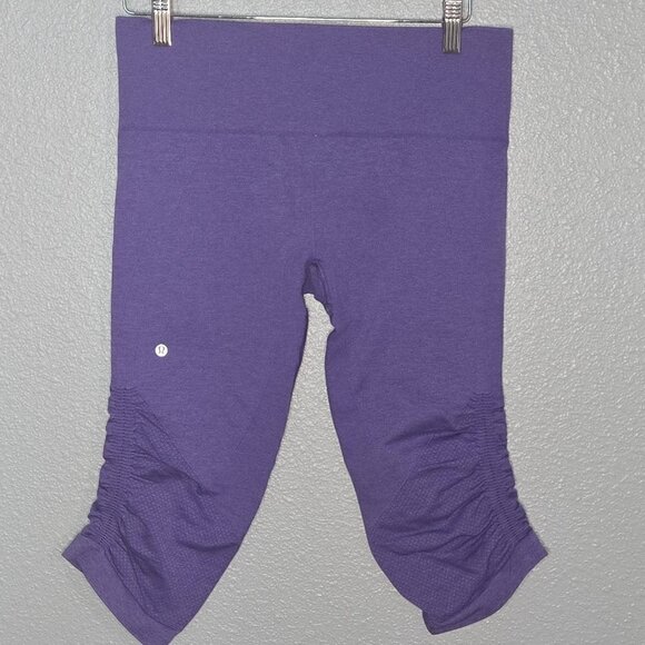 Lululemon In The Flow Crop II - 8 - Picture 4 of 7